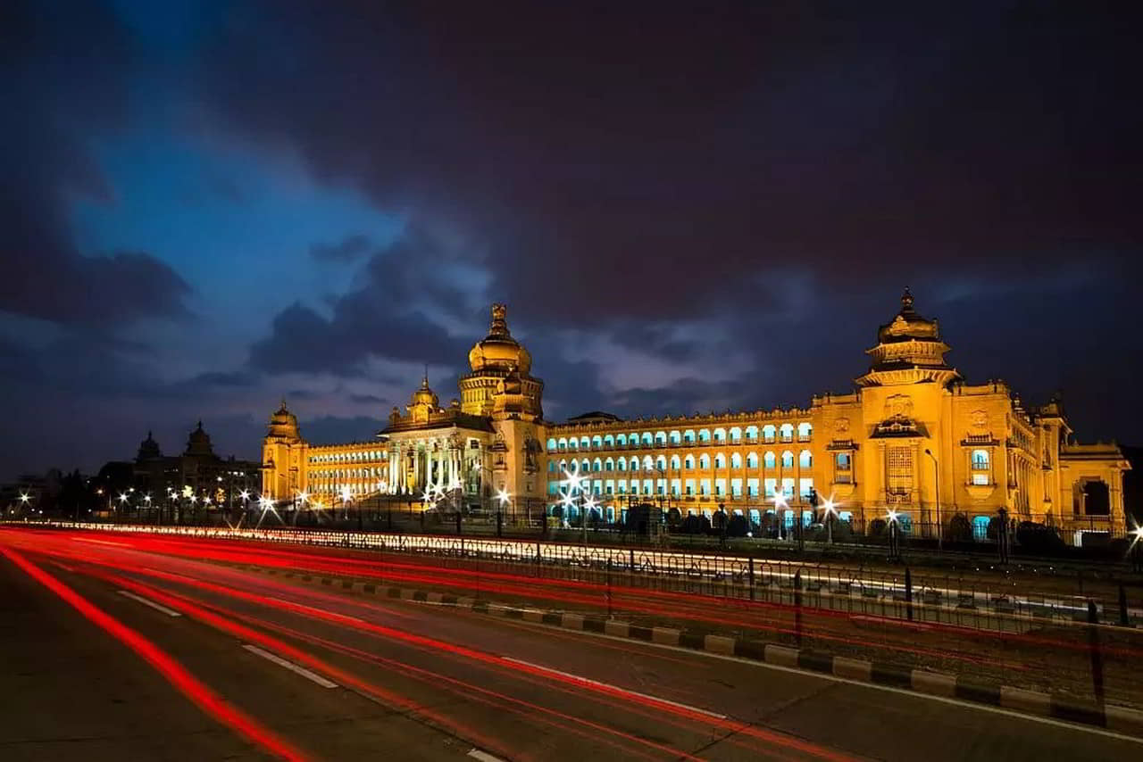 Most famous attractions in Bangalore - Mangaluru Taxi Cabs
